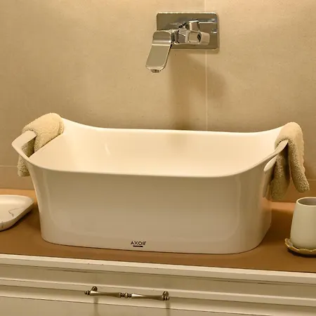 Luxury A'more سبليت